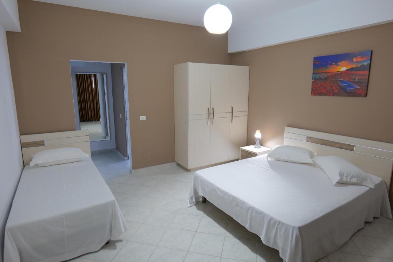 Saranda Inn Rooms & Apartments Εξωτερικό φωτογραφία